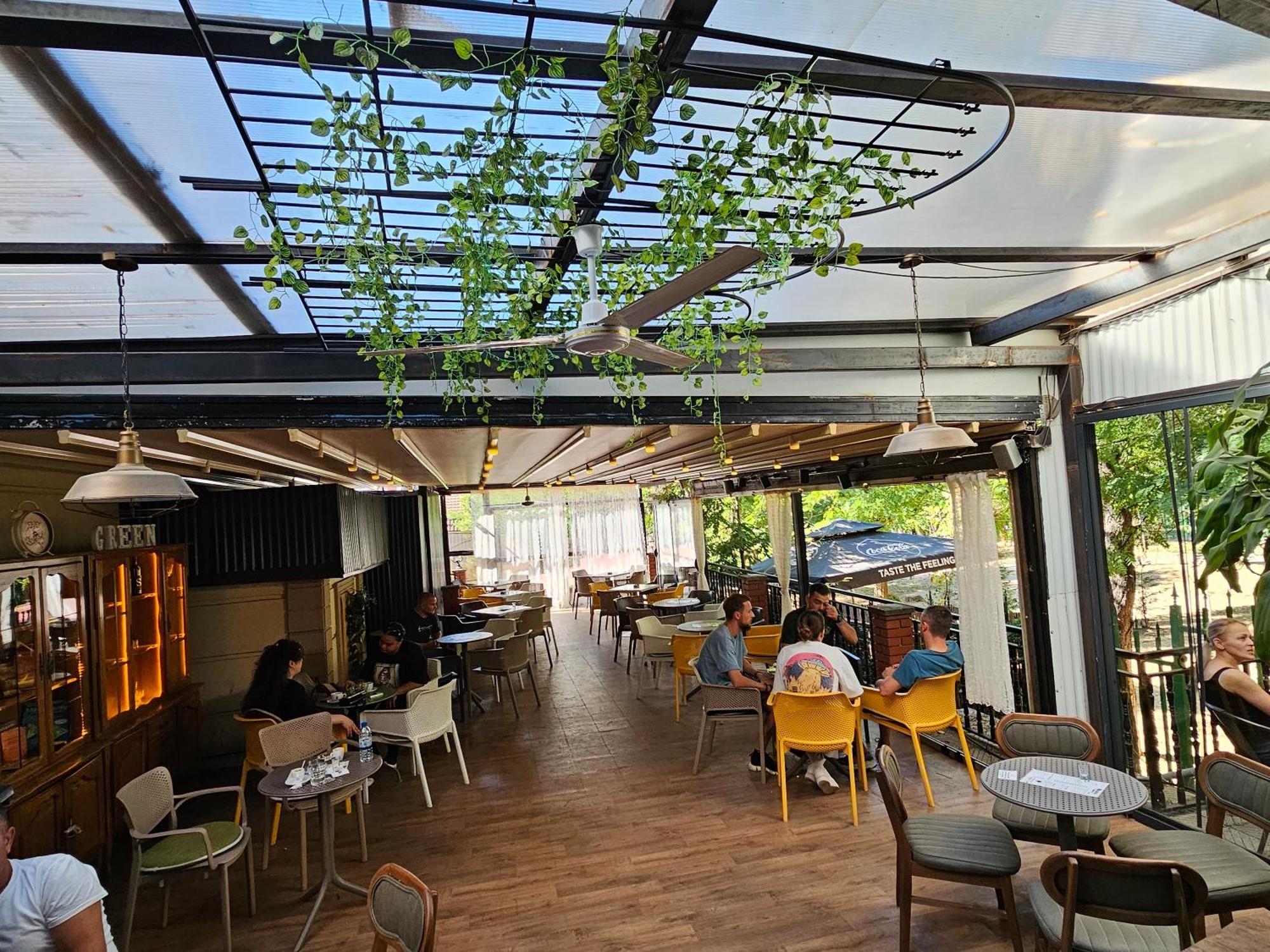 Green Apartments Prishtina พริสตีนา ภายนอก รูปภาพ