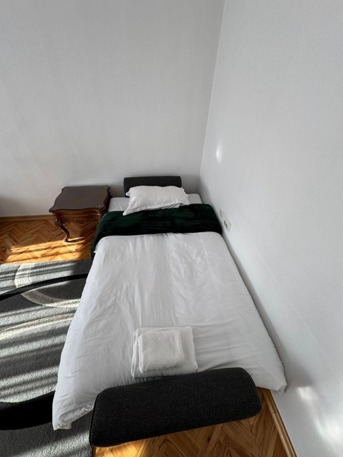 Green Apartments Prishtina พริสตีนา ภายนอก รูปภาพ