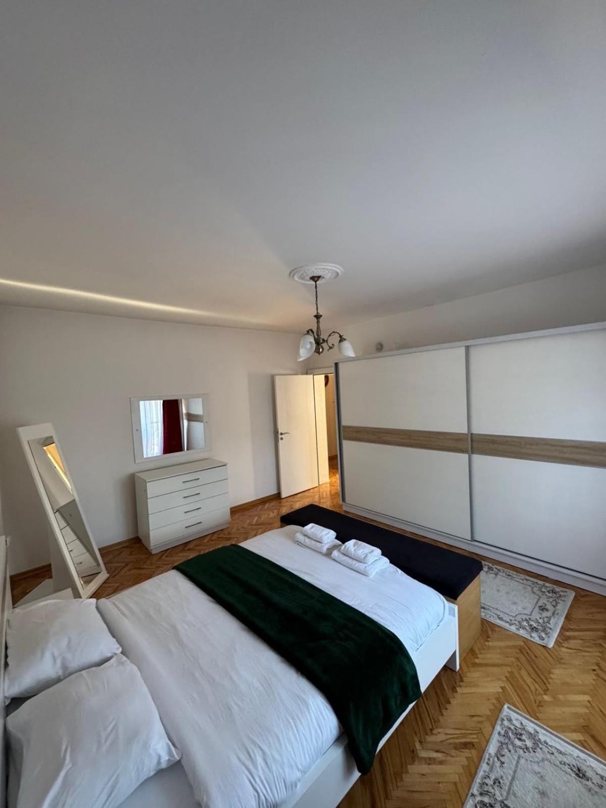 Green Apartments Prishtina พริสตีนา ภายนอก รูปภาพ