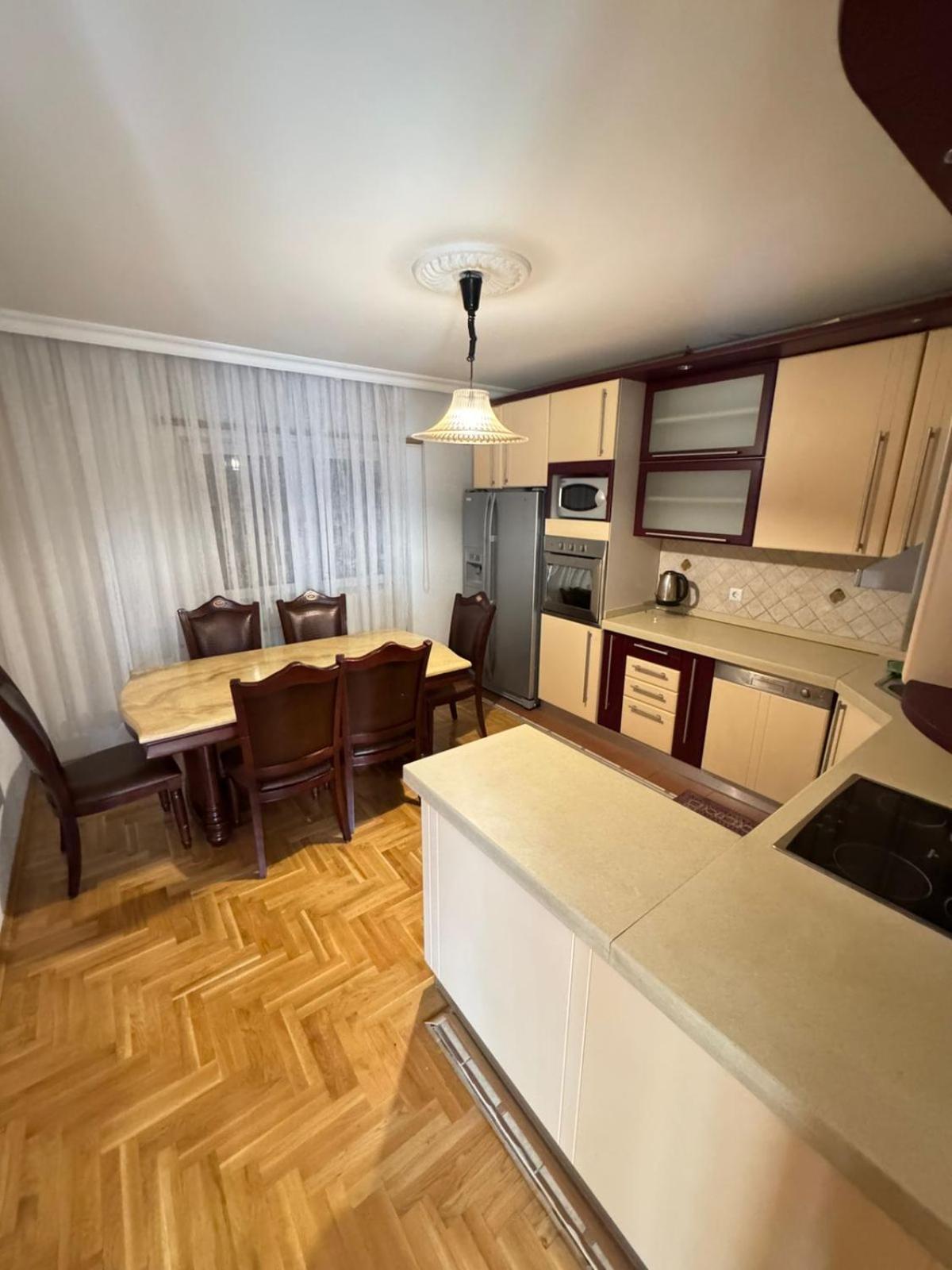 Green Apartments Prishtina พริสตีนา ภายนอก รูปภาพ